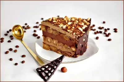 Торт мороженое кофейно шоколадный поцелуй с ореховым послевкусием