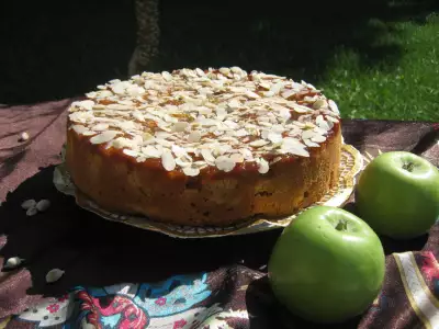 Яблочный пирог с кардамоном  (сardamom apple cake)/