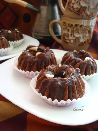 Шоколадные капкейки "нежный шоколадно-кофейный шёлк"