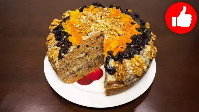 Торт с орехами, курагой и черносливом