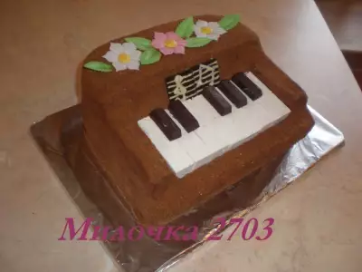 Торт пианино бисквитно шоколадный