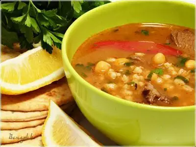 Суп из баранины, с нутом и перловкой (chorba frik)