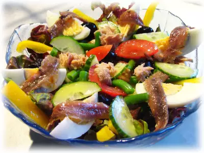 Salade niçoise (салат ницца)