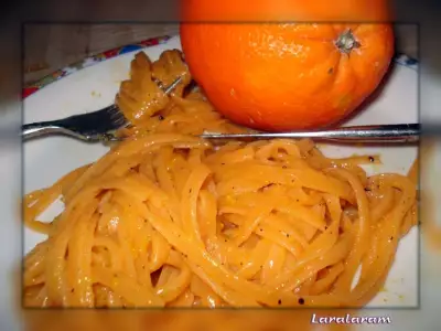 Taglioline all‘ arancia  - "шишков, прости, не знаю как перевести"... наверное апельсиновая лапша!