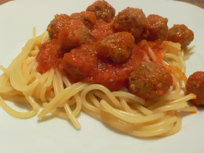 Спагетти с тефтелями для детей (с тыквой)