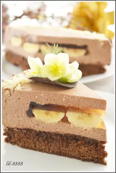 Торт "шоколадно-творожный мусс с бананами в карамельном желе".