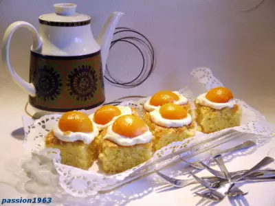 Пирожные „яичница-глазунья“