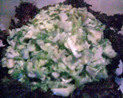 Зеленый легкий салатик "после застолья" ( освежающие лимонно-мятные нотки)
