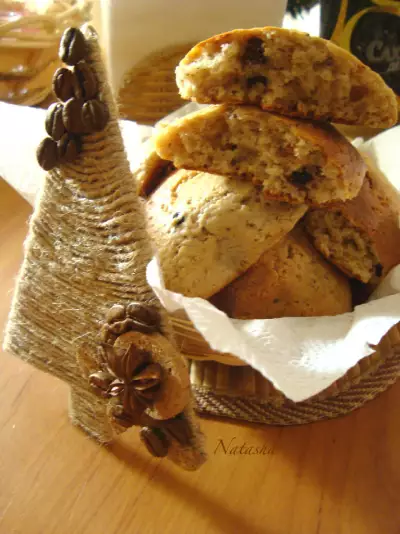 Творожное печенье с шоколадом и вялеными лесными ягодами