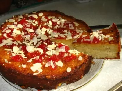Maghrebi - апельсиново-миндальный пирог с кокосом