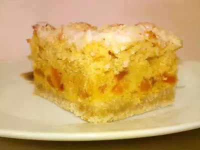 Абрикосовый песочно-бисквитный пирог