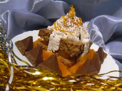 Пирожное с бисквитом, снежным кремом и белым шоколадным ганашем  - "мандариновый подарок.."