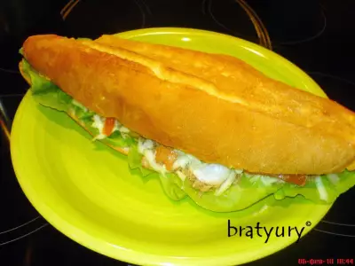 Хобз биз-зейт, «ħobż biż-żejt» - хлеб с маслом. большой мальтийский бутерброд для моего друга мириам