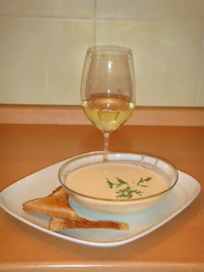 Луковый суп ""дружба" по-французски"