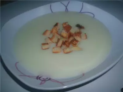 Суп-пюре из белой спаржи
