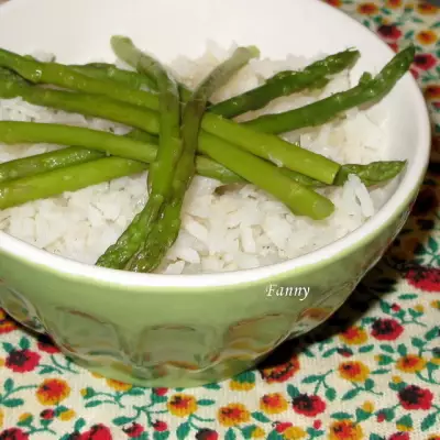 Рис с зеленой спаржей (тест-драйв)