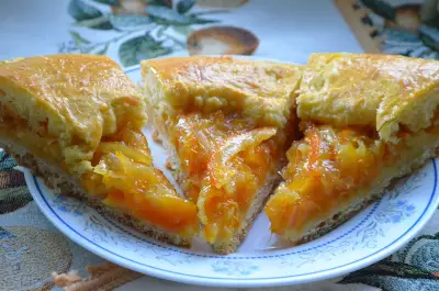 Пирог на кислом молоке с апельсиновой начинкой
