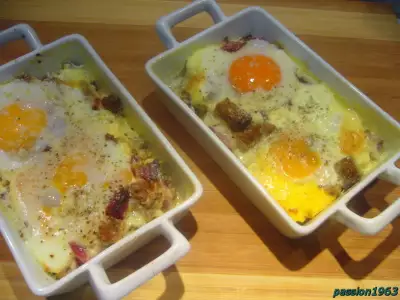 Сложносочиненная яичница из духовки (воскресный завтрак)