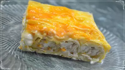 Пирог из лаваша в духовке с начинкой из курицы и сыра