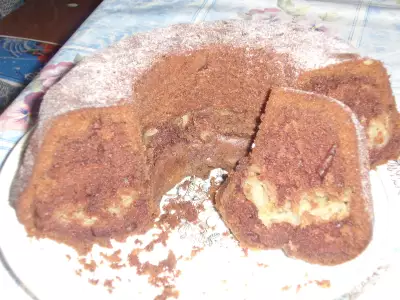 Псевдо шоколадный кекс с яблочно медовой начинкой