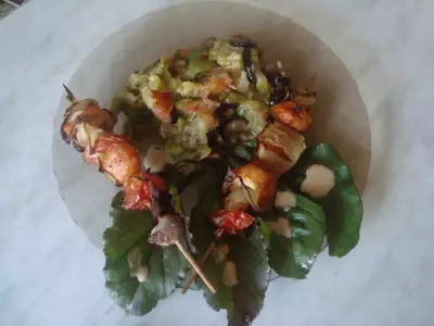 Романтический ужин шашлычки из семги с горячим овощным салатом