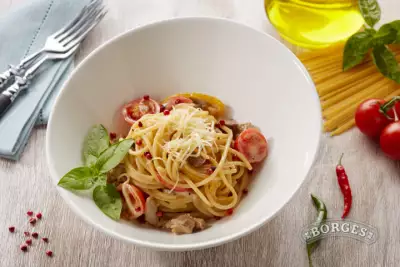 Спагетти с телятиной в сливочно-трюфельном соусе
