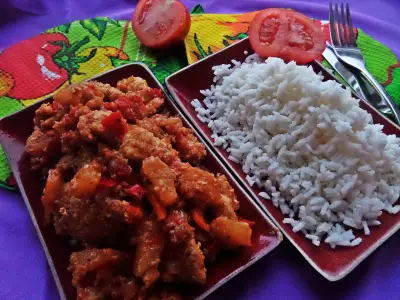 Курица в сезаме с овощами и рисом за 30 минут