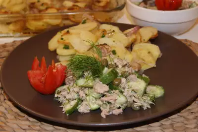 Захмелевший картофель с салатом из тунца (готовим быстро и просто)