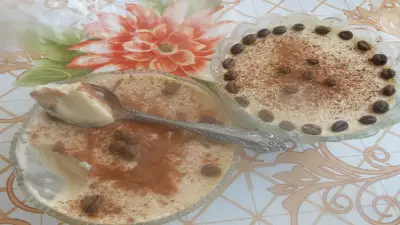 Десерт из ряженки с кофе