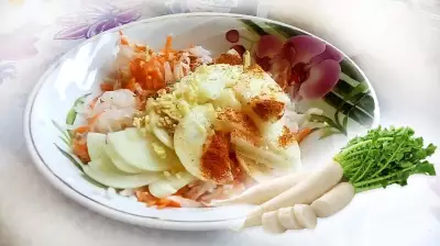 Лёгкий салат из редьки по-корейски