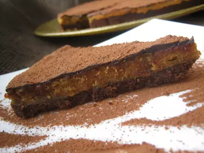 Шоколадно-арахисовый торт (chocolate peanut slice) - для тасиной мамы!
