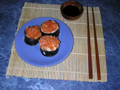 Запеченые роллы (суши)