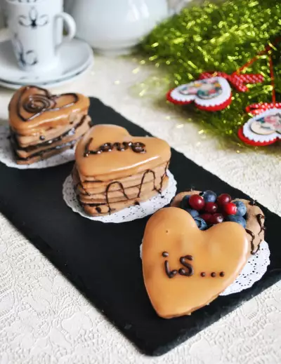 Шоколадные шкатулки ко дню святого валентина «love is…»