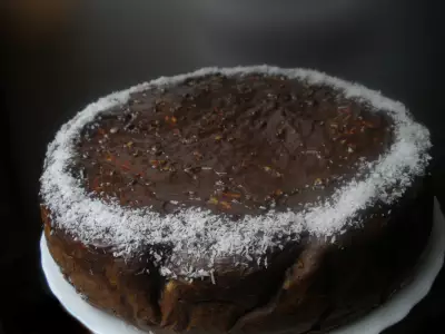 Двухслойный шоколадно-творожный торт