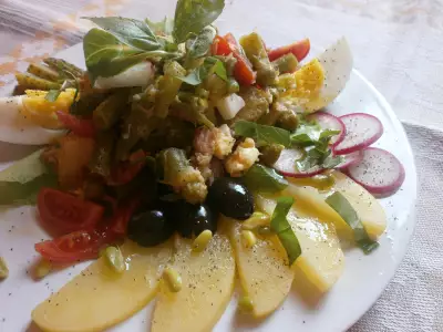 Салат " низзарда", итальянский вариант французского салата "ницца"