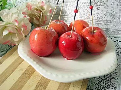 Карамельные яблочки десерт для хэллоуина