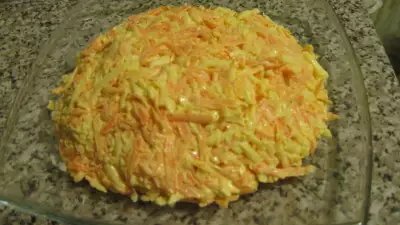 Морковно-сырный салат вариант