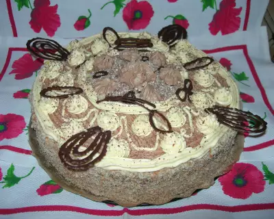 Настоящий бисквитный торт с кремом "шарлотт "