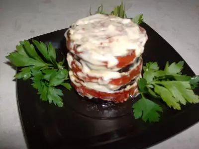 Салат из баклажан с помидорами