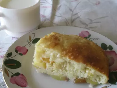 Творожно-яблочный пирог "аля шарлотка"
