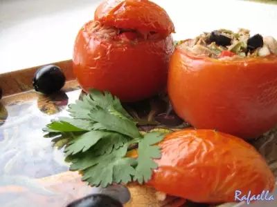 Марроканские помидоры фаршированные тунцом