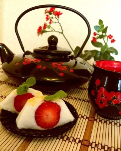 Десерт аваюки-кан (белоснежно-пенное желе)