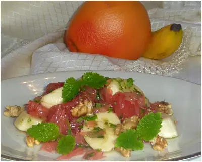 Салат с грейпфрутом за 5 минут . фото