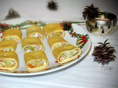 Русский салат в японском стиле оливье в яичных роллах