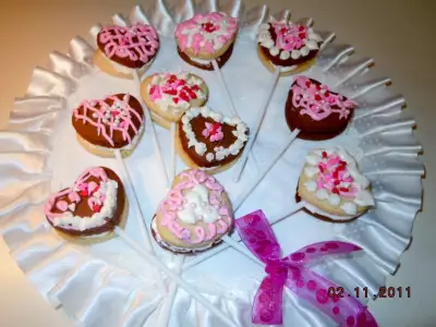 Сердечное печенье  для школьных друзей  ко дню св.валентина