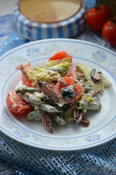 Салат с тунцом аля нисуаз