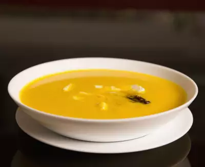 Тыквенный суп пюре со сливками и сыром