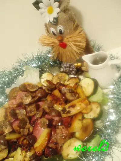 Ветчина рождественская, или новогодняя с картошечкой и овощами