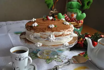 Черемуховый торт с сырным кремом «аромат праздника»