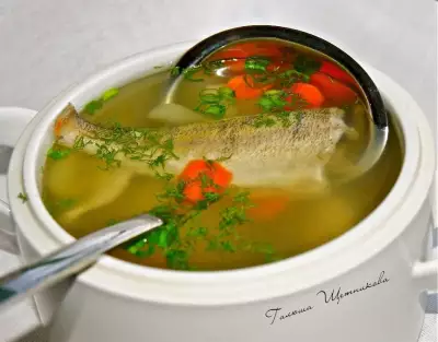 Рыбный суп с речным окунем